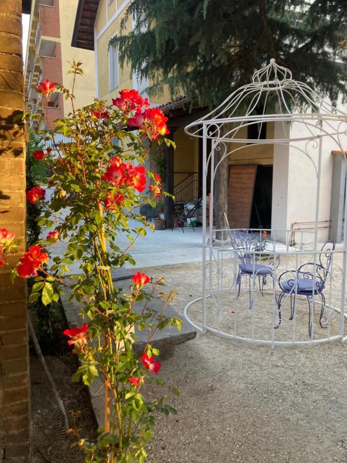 ברה Villa Delle Rose מראה חיצוני תמונה
