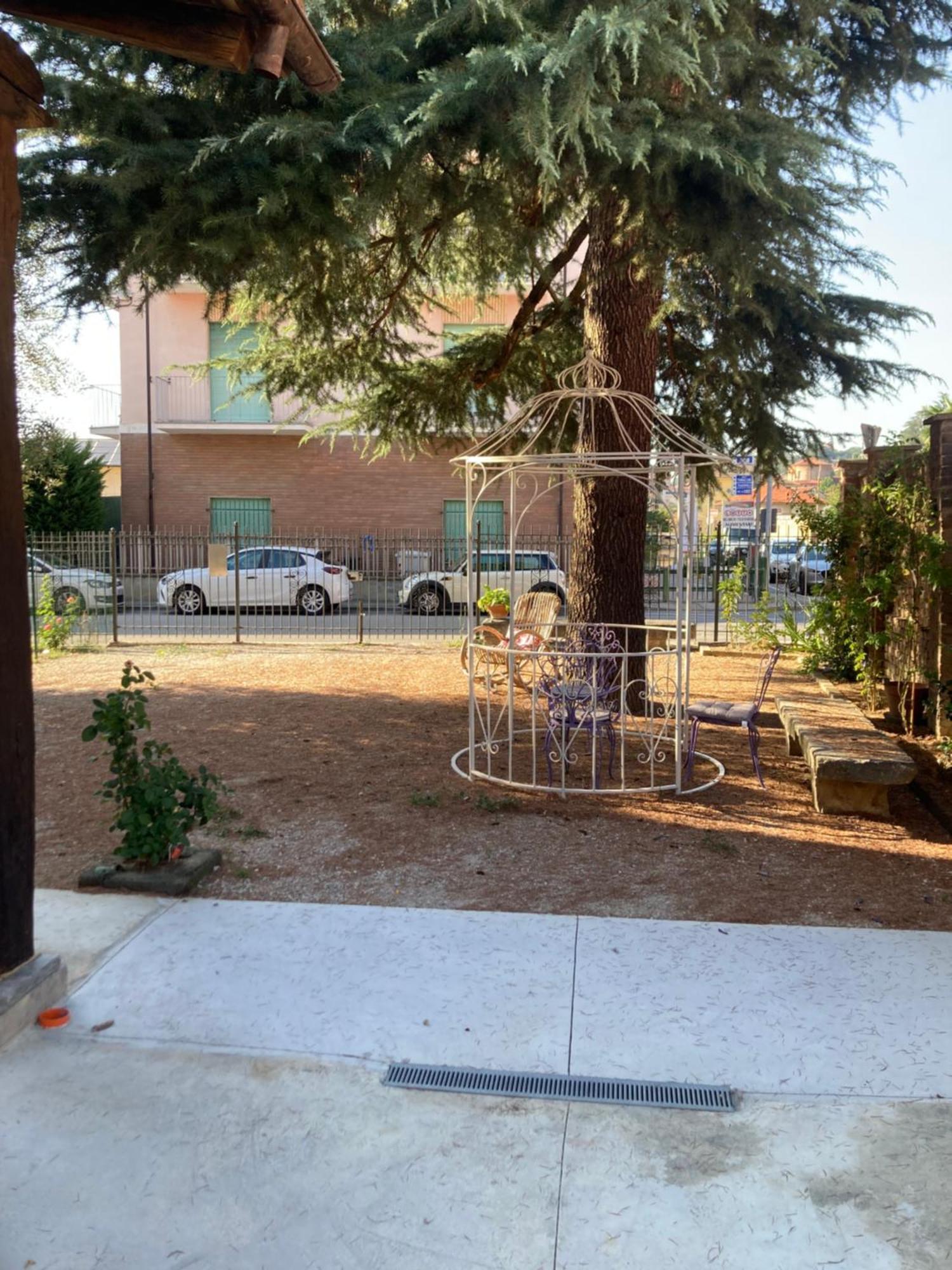 ברה Villa Delle Rose מראה חיצוני תמונה